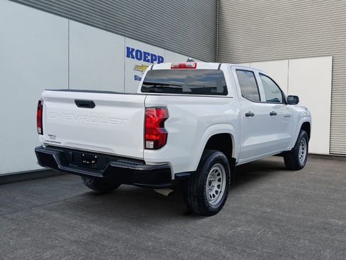 Used 2023 Chevrolet Colorado W/T RWD image 5