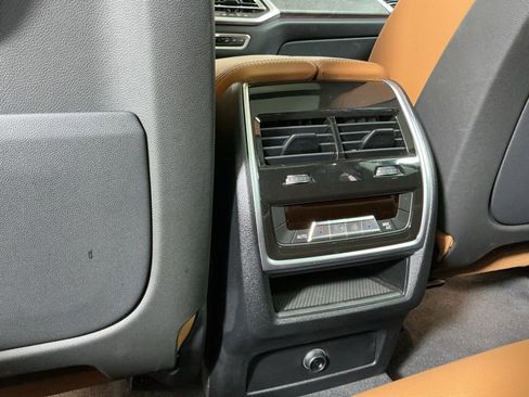 Certified 2022 BMW X5 xDrive40i w/ M Sport Package image 26