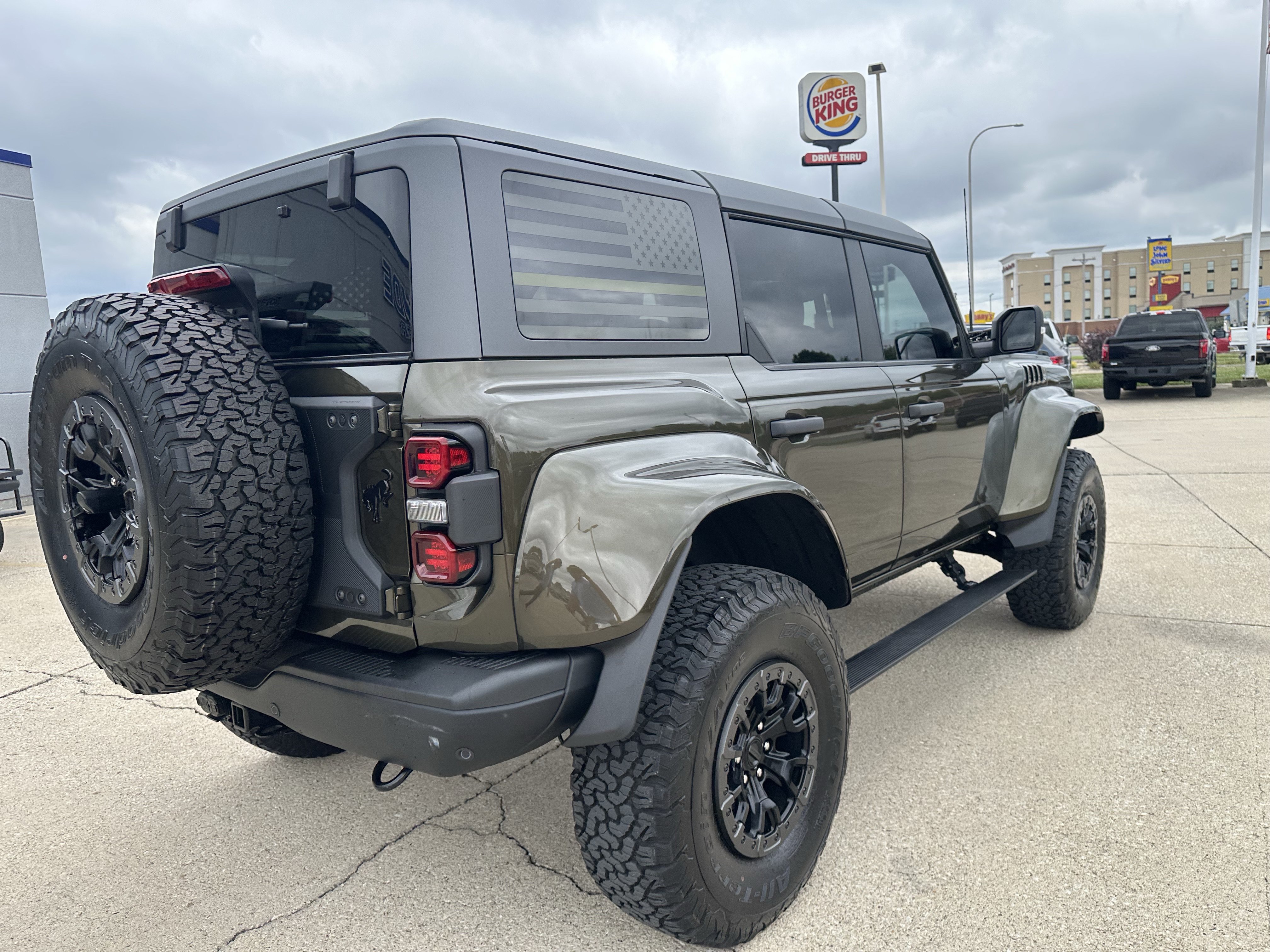 Used 2024 Ford Bronco Raptor AWD/4WD image 3