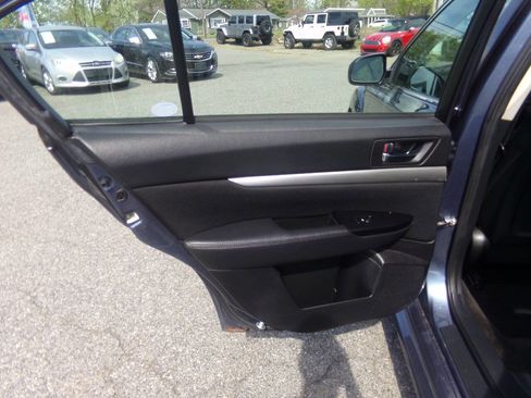Used 2013 Subaru Legacy 2.5i AWD/4WD image 24