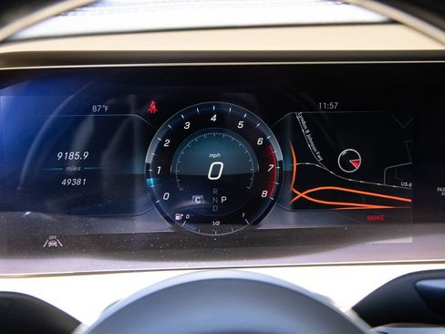 Used 2020 Mercedes-Benz S 560 Sedan image 16