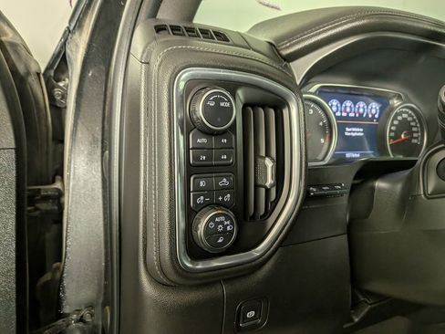 Used 2021 Chevrolet Silverado 3500 High Country w/ Z71 Off-Road Package image 19