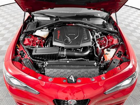 Used 2022 Alfa Romeo Giulia Sprint image 31