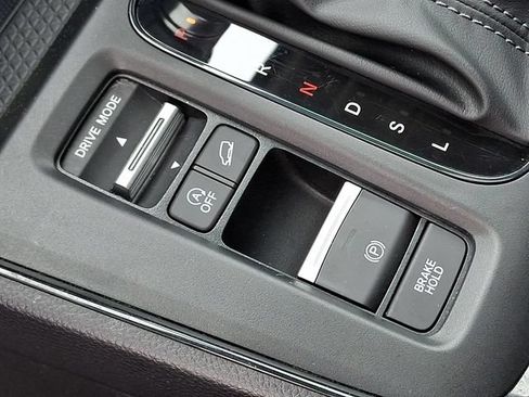 Used 2024 Honda CR-V EX-L image 26