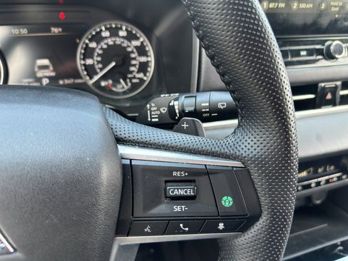 Used 2025 Mitsubishi Outlander SE AWD/4WD image 24