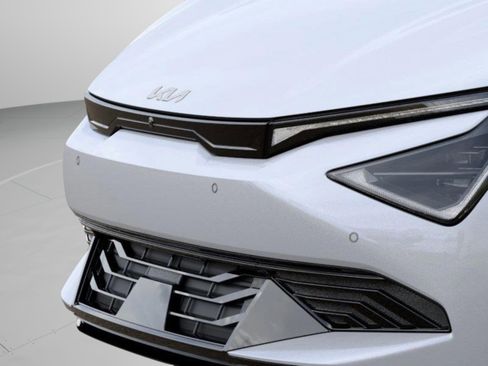New 2025 Kia EV6 Wind image 26