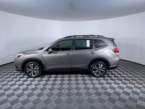 Used 2022 Subaru Forester Limited w/ Popular Package #2 image 5