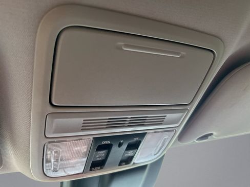 Used 2018 Honda Odyssey EX-L image 29