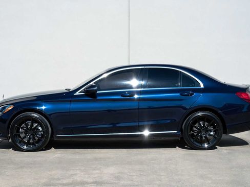 Used 2016 Mercedes-Benz C 300 4MATIC Sedan image 11