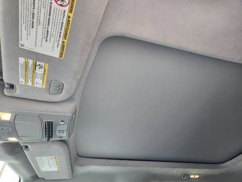 Used 2022 Ford F250 Limited image 25