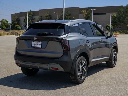 New 2026 Nissan Kicks SV FWD image 4