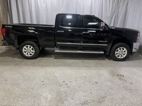 Used 2015 Chevrolet Silverado 2500 LTZ w/ Duramax Plus Package AWD/4WD image 1