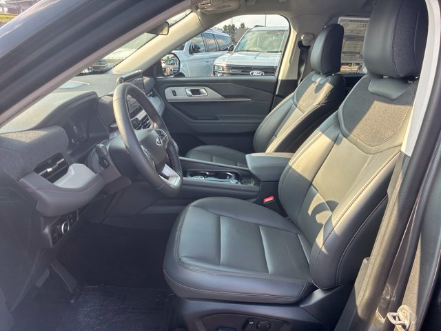 New 2026 Ford Explorer Active w/ Active Comfort Package AWD/4WD image 19