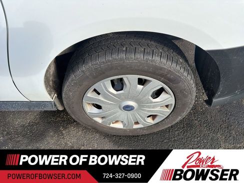 Used 2020 Ford Transit Connect XL image 3