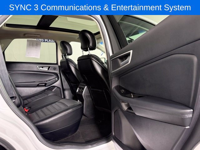 Used 2018 Ford Edge SEL w/ Equipment Group 201A AWD/4WD image 17