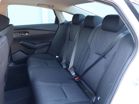 Used 2024 Honda Accord EX image 34