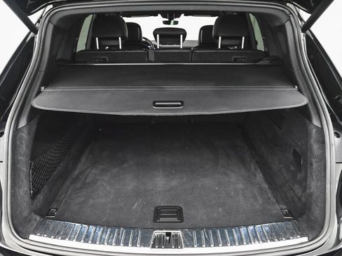 Used 2023 Porsche Cayenne image 37