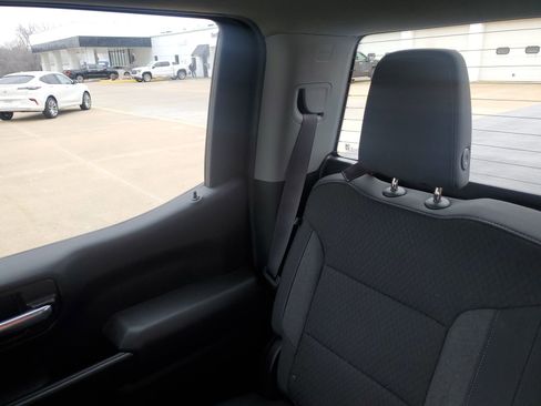 Used 2022 Chevrolet Silverado 1500 Custom w/ LPO, Dark Essentials Package AWD/4WD image 13