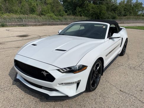 Used 2021 Ford Mustang GT Premium w/ California Special Package RWD image 26