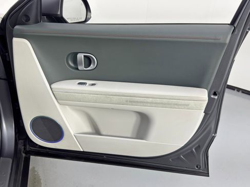 Used 2023 Hyundai Ioniq 5 SEL image 40