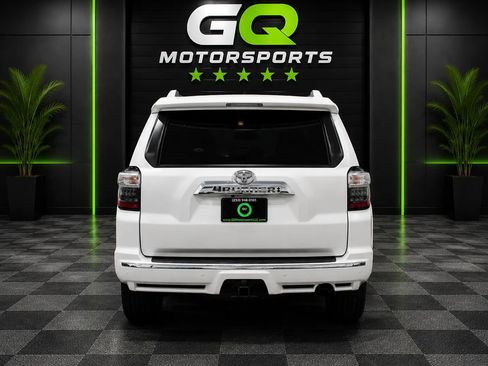 Used 2016 Toyota 4Runner Limited AWD/4WD image 6
