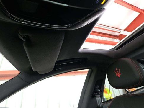 Used 2023 Maserati Quattroporte GT image 14