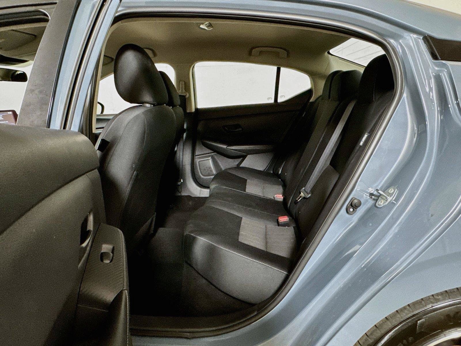 Used 2025 Nissan Sentra SV FWD image 20