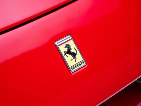 Used 2020 Ferrari 488 Pista Coupe RWD image 19