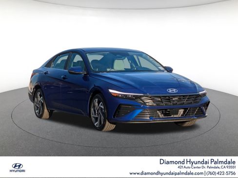 New 2025 Hyundai Elantra Limited image 1