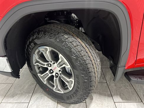 New 2026 GMC Sierra 1500 SLE image 34