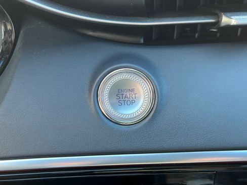 Used 2023 Genesis GV70 2.5T w/ Sport Prestige Package image 29