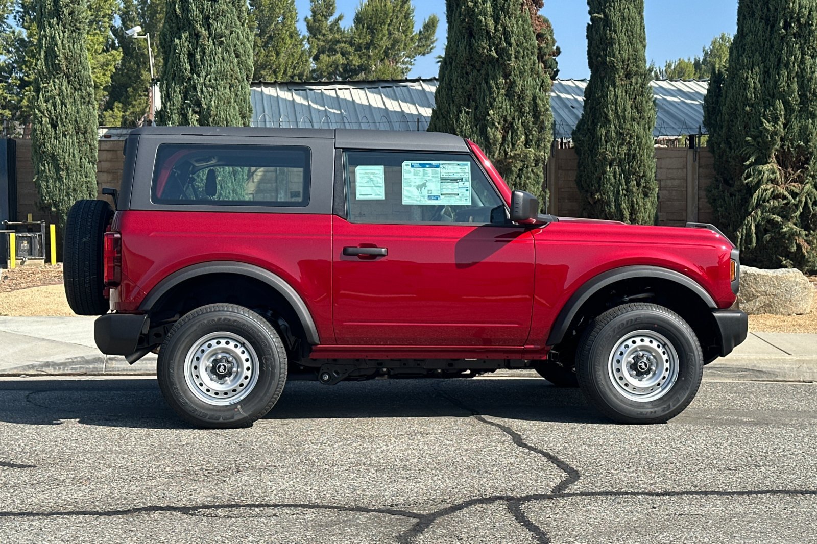 New 2026 Ford Bronco 2-Door AWD/4WD image 3