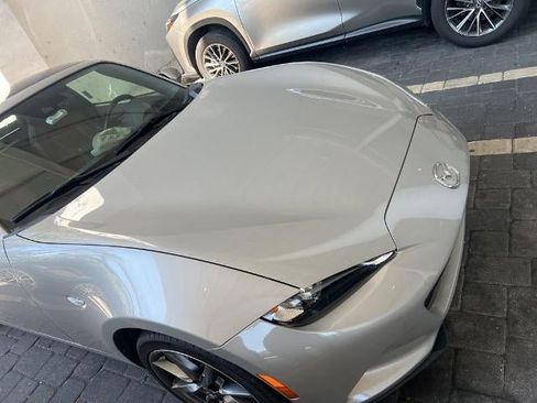 Used 2023 MAZDA MX-5 Miata Grand Touring image 3