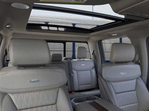 New 2026 Ford F350 Platinum w/ Platinum Plus Package image 60