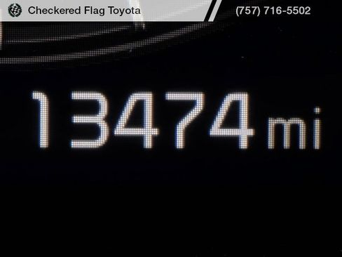 Used 2023 Kia Sorento SX image 13