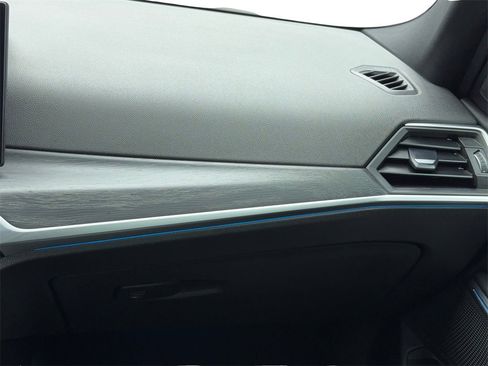 Used 2024 BMW 330i Sedan image 20