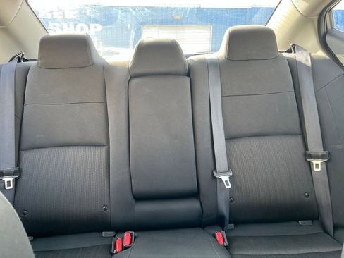 Used 2025 Nissan Altima 2.5 SV image 38