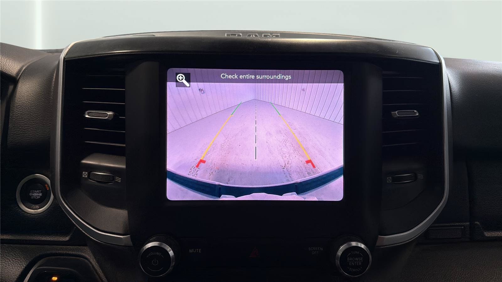 Used 2020 RAM 1500 Big Horn AWD/4WD image 19