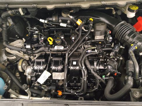 Used 2023 Ford Edge Titanium image 30