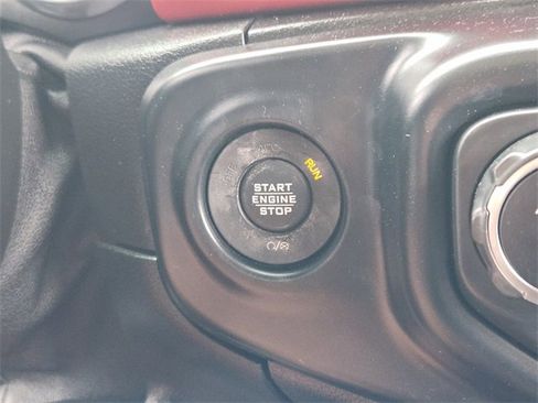 Used 2019 Jeep Wrangler Unlimited Rubicon AWD/4WD image 8