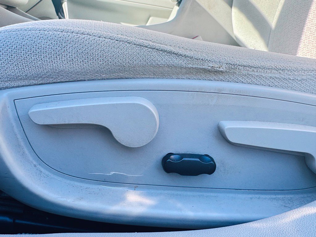 Used 2012 Chevrolet Impala LT w/ LT Sunroof Package FWD image 9