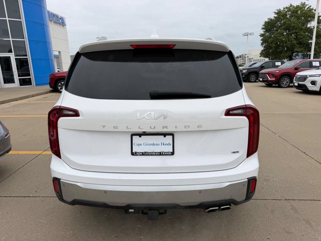 Used 2024 Kia Telluride S w/ S Sunroof Package AWD/4WD image 3