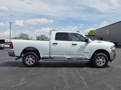 Used 2024 RAM 2500 Big Horn w/ Protection Group AWD/4WD image 8
