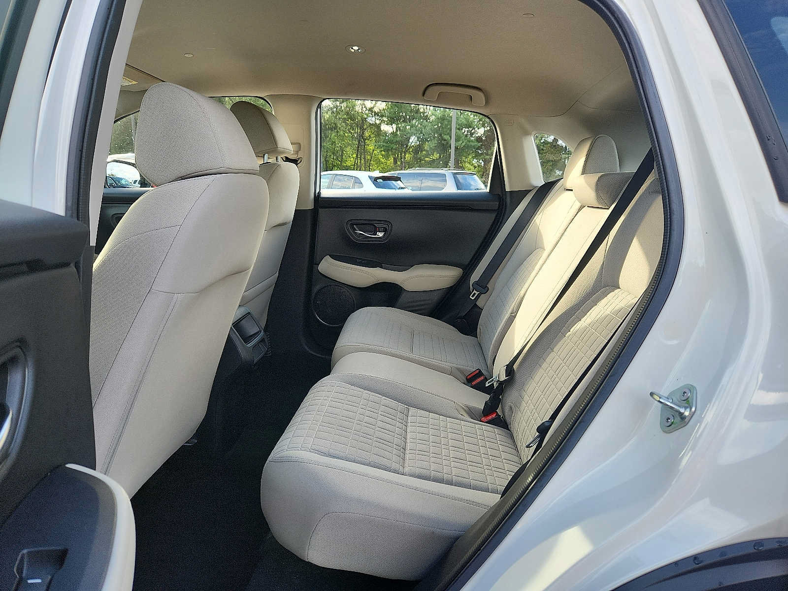 Certified 2024 Honda HR-V LX image 10