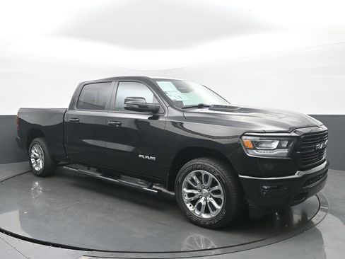 Used 2023 RAM 1500 Laramie AWD/4WD image 7