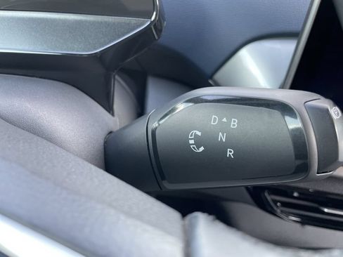 Certified 2025 Volkswagen ID.4 Pro S Plus AWD/4WD image 28
