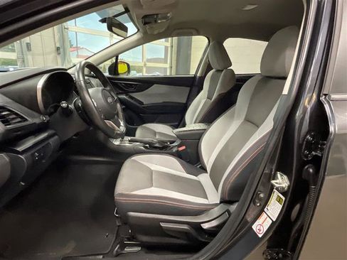 Used 2019 Subaru Crosstrek 2.0i Premium image 11