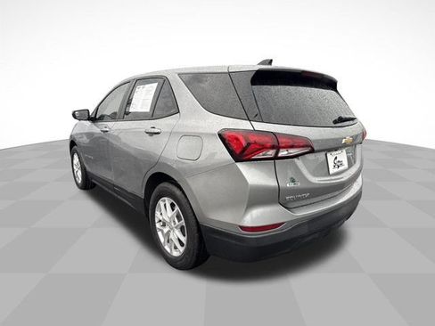 Used 2023 Chevrolet Equinox LS w/ LS Convenience Package FWD image 7