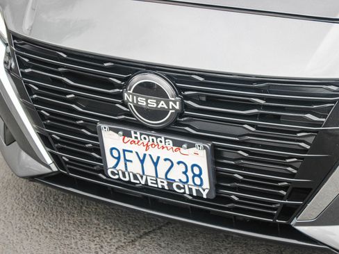 Used 2023 Nissan Altima 2.5 SV image 6