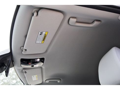 Used 2025 Hyundai Santa Fe SEL AWD/4WD image 27